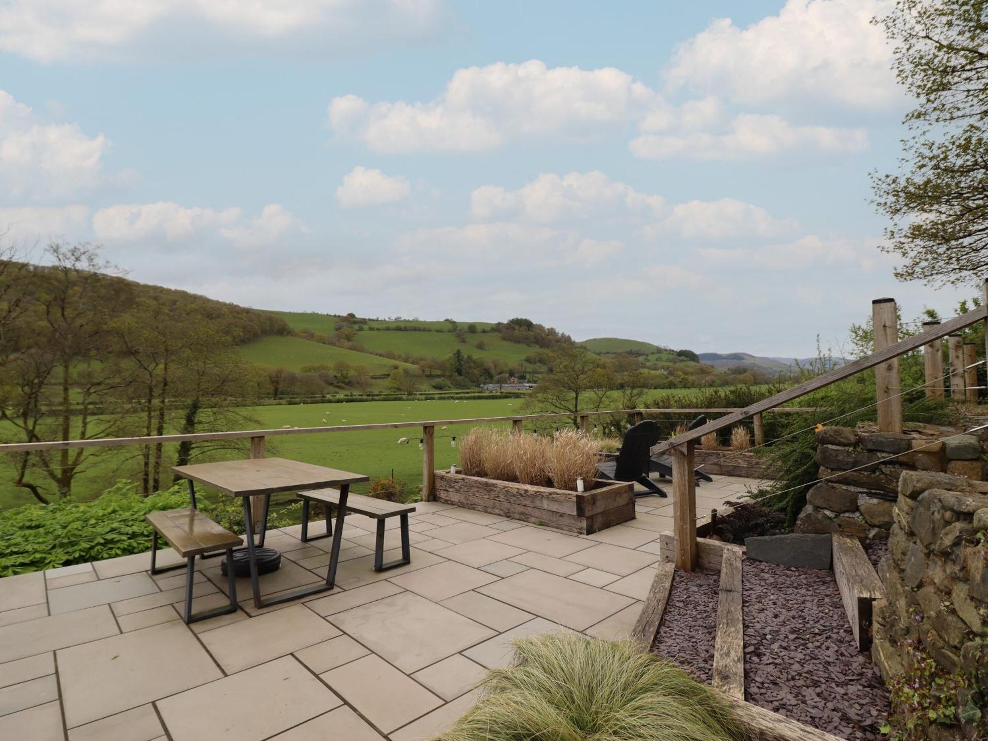 Pengeulan Villa Machynlleth Luaran gambar